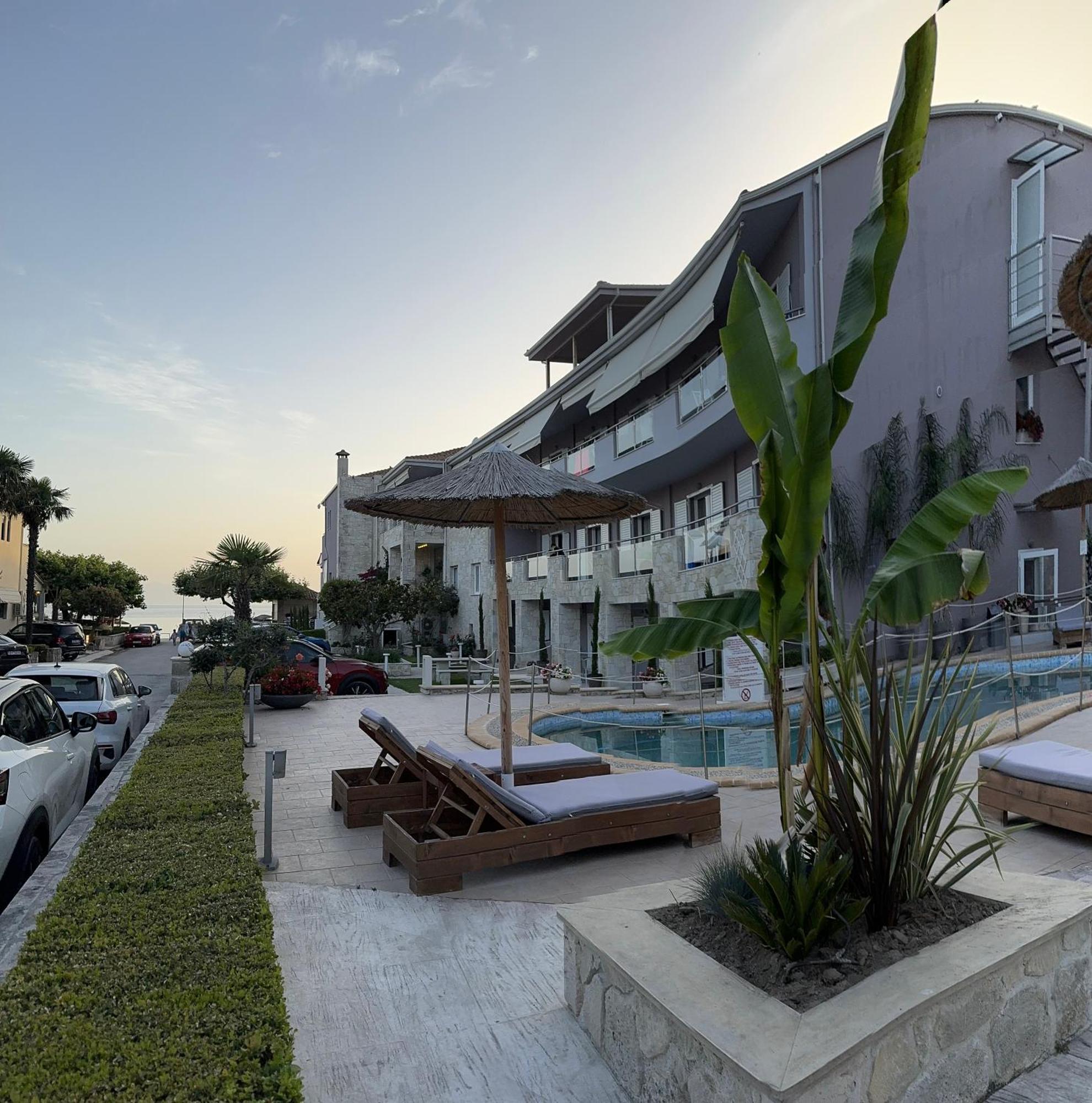 Siviris Golden Beach Buitenkant foto